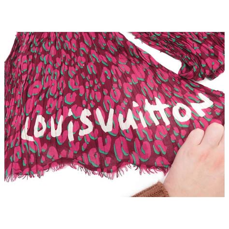 louis vuitton stephen sprouse shawl|louis vuitton leopard stole.